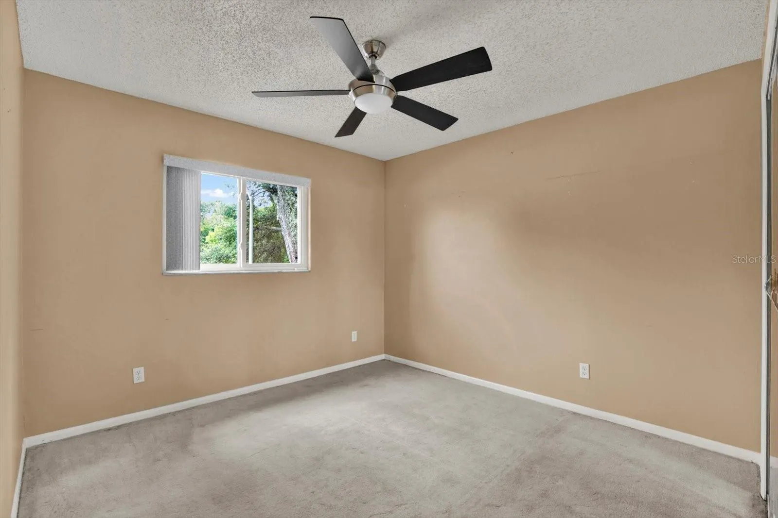 5527 PENTAIL CIR