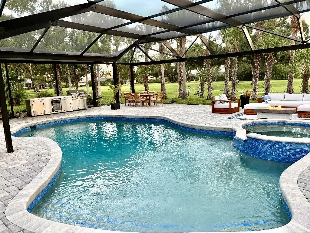 154 LOOKOUT POINT DR