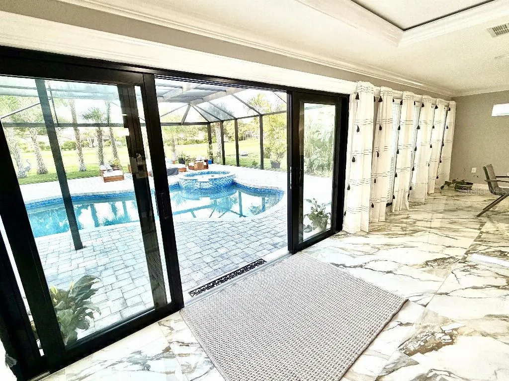 154 LOOKOUT POINT DR