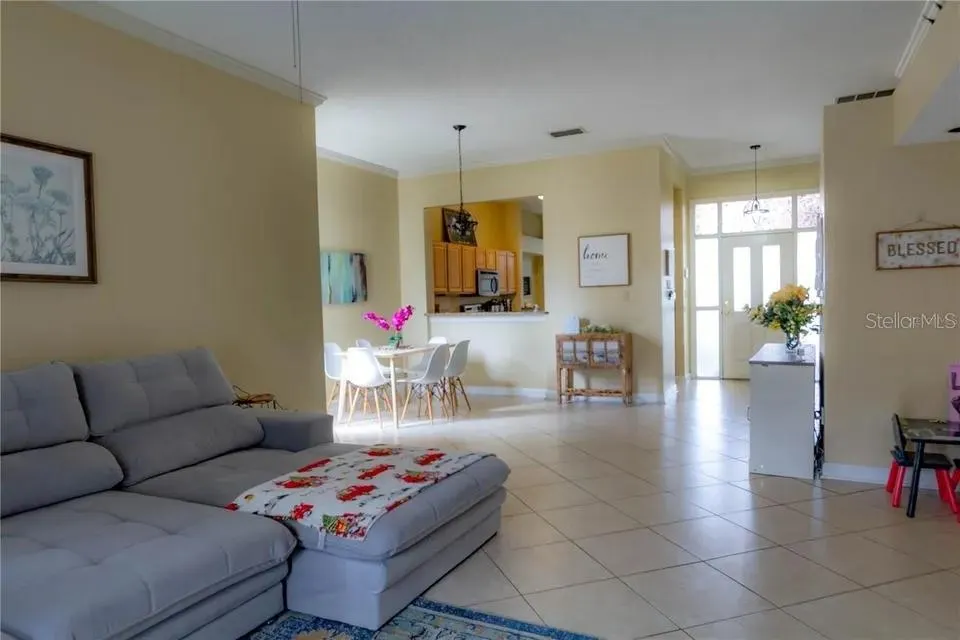 2545 CLARINET DR