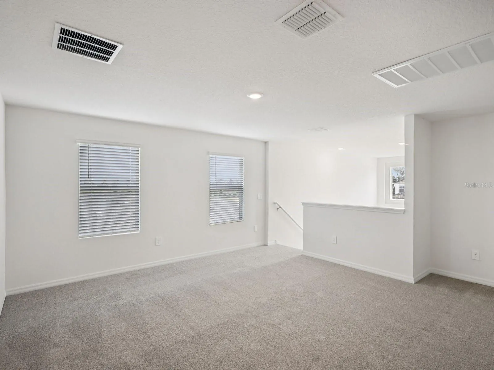 368 LAZY SHORE DR