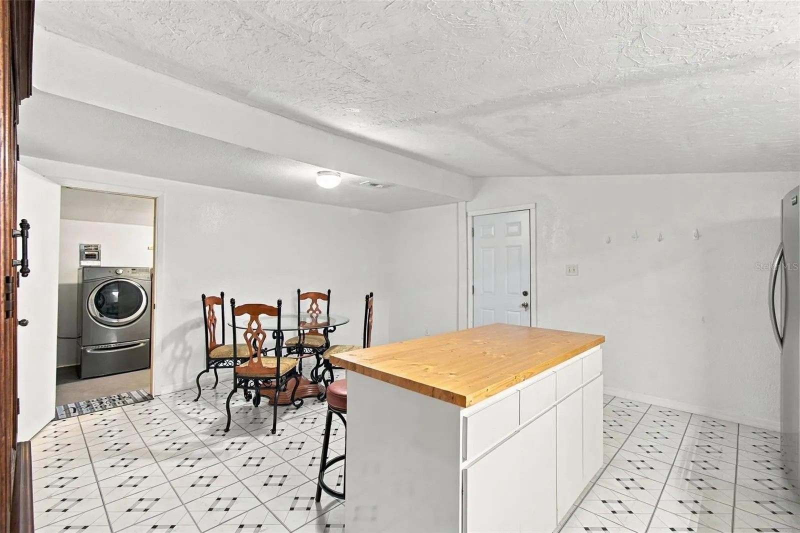 1142 DOC COIL RD