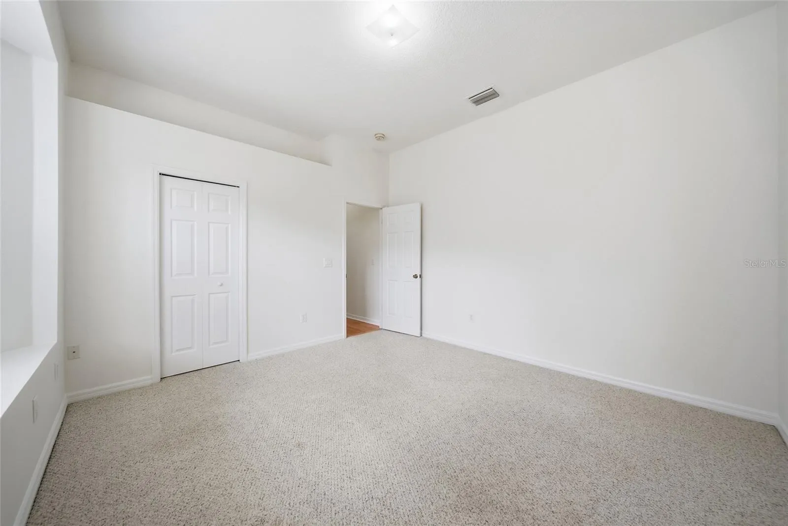 8357 GOLDEN PRAIRIE DR