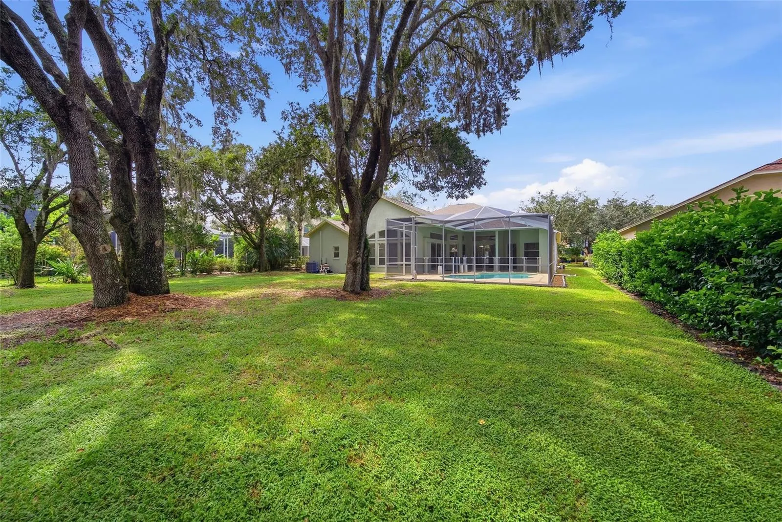 8357 GOLDEN PRAIRIE DR