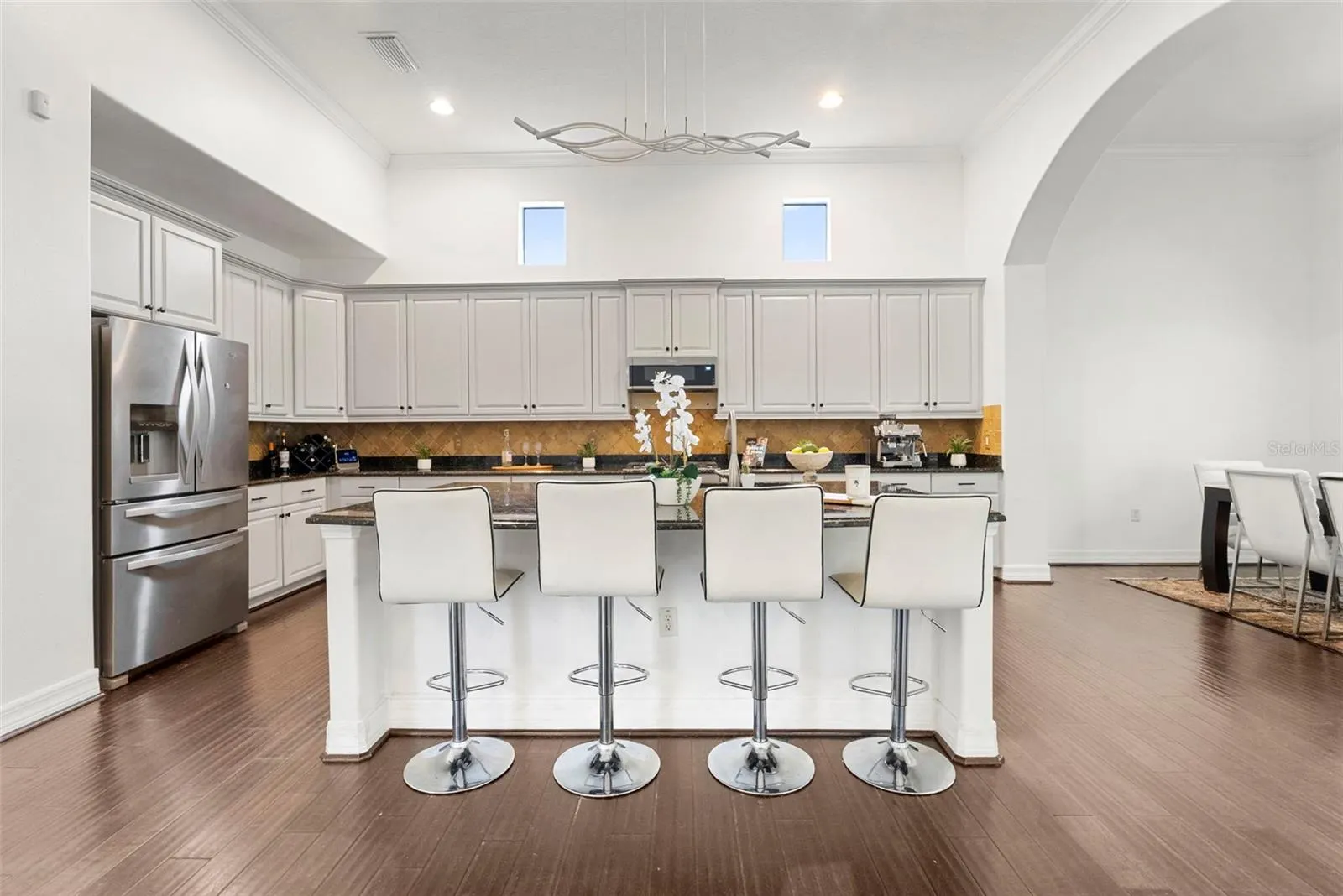 8264 DUNHAM STATION DR
