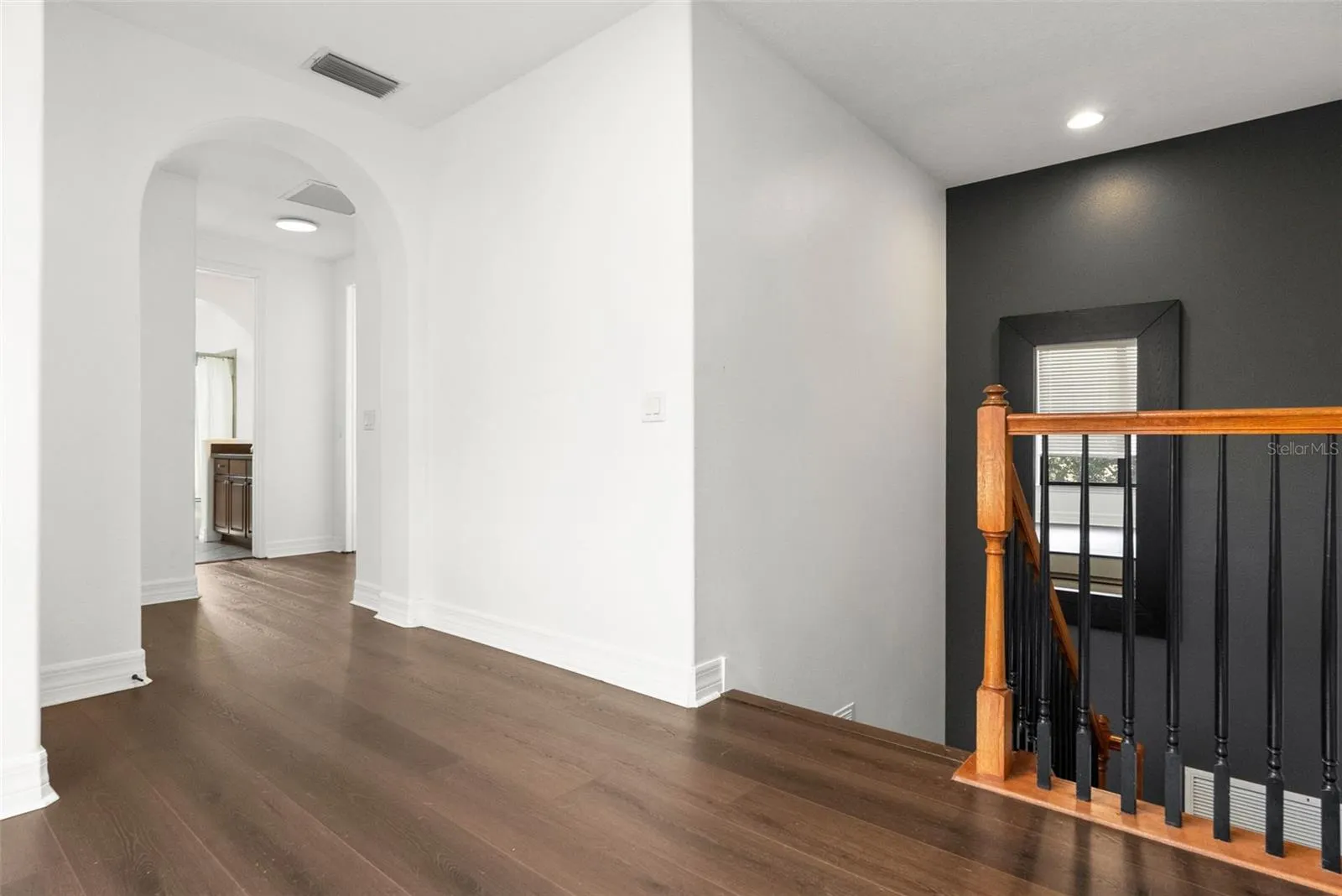 8264 DUNHAM STATION DR