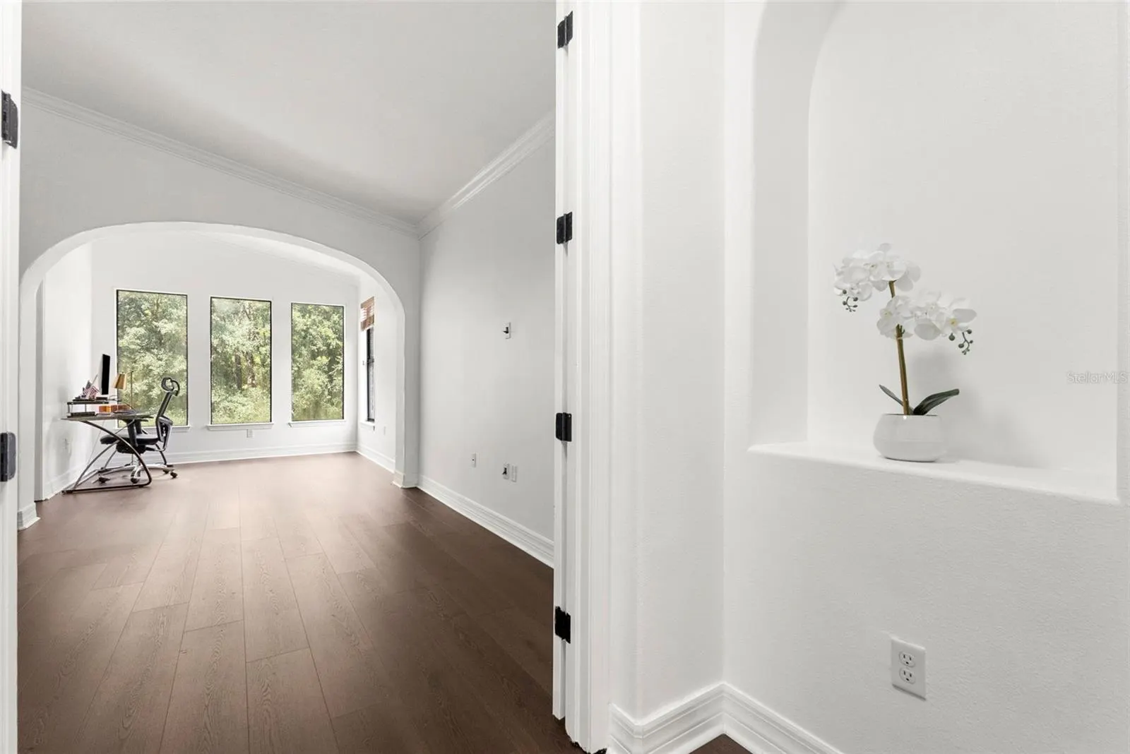 8264 DUNHAM STATION DR