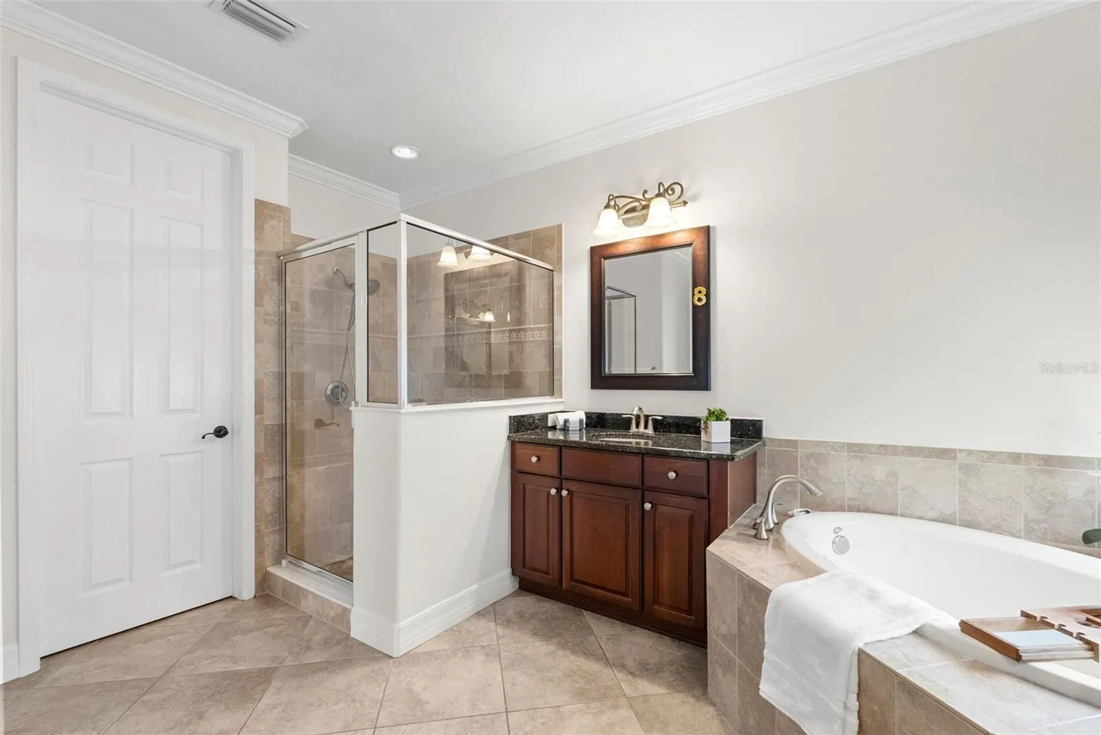8264 DUNHAM STATION DR