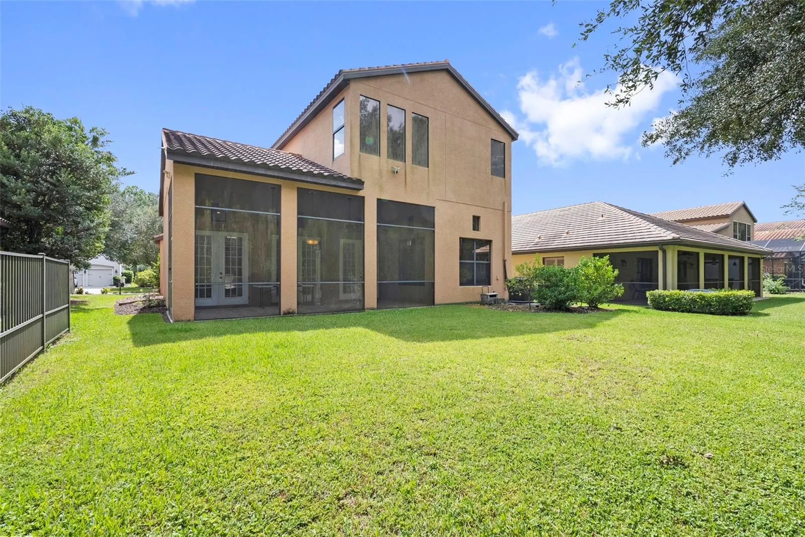 8264 DUNHAM STATION DR