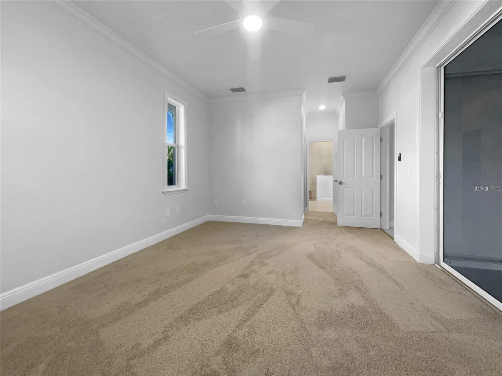 10216 WOODBORNE PL