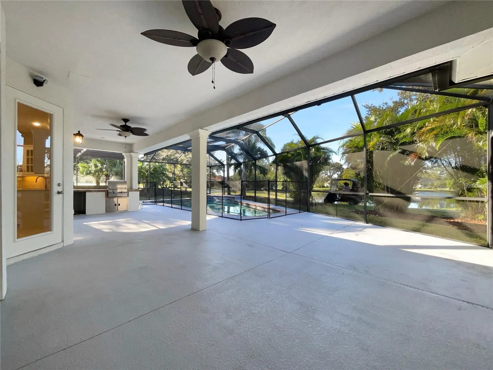 10216 WOODBORNE PL