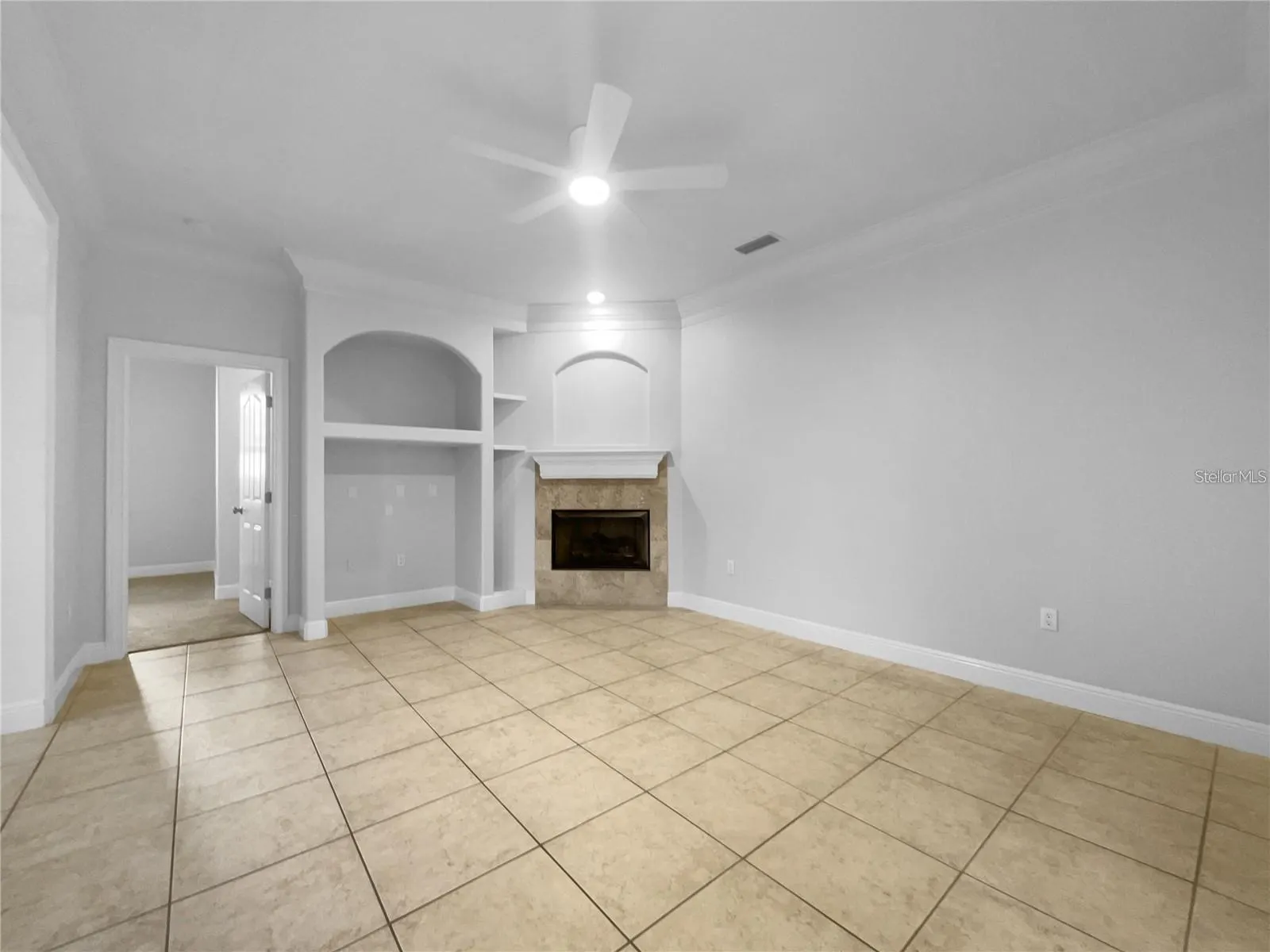 10216 WOODBORNE PL