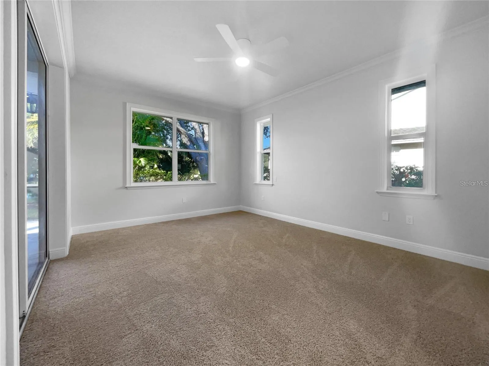 10216 WOODBORNE PL