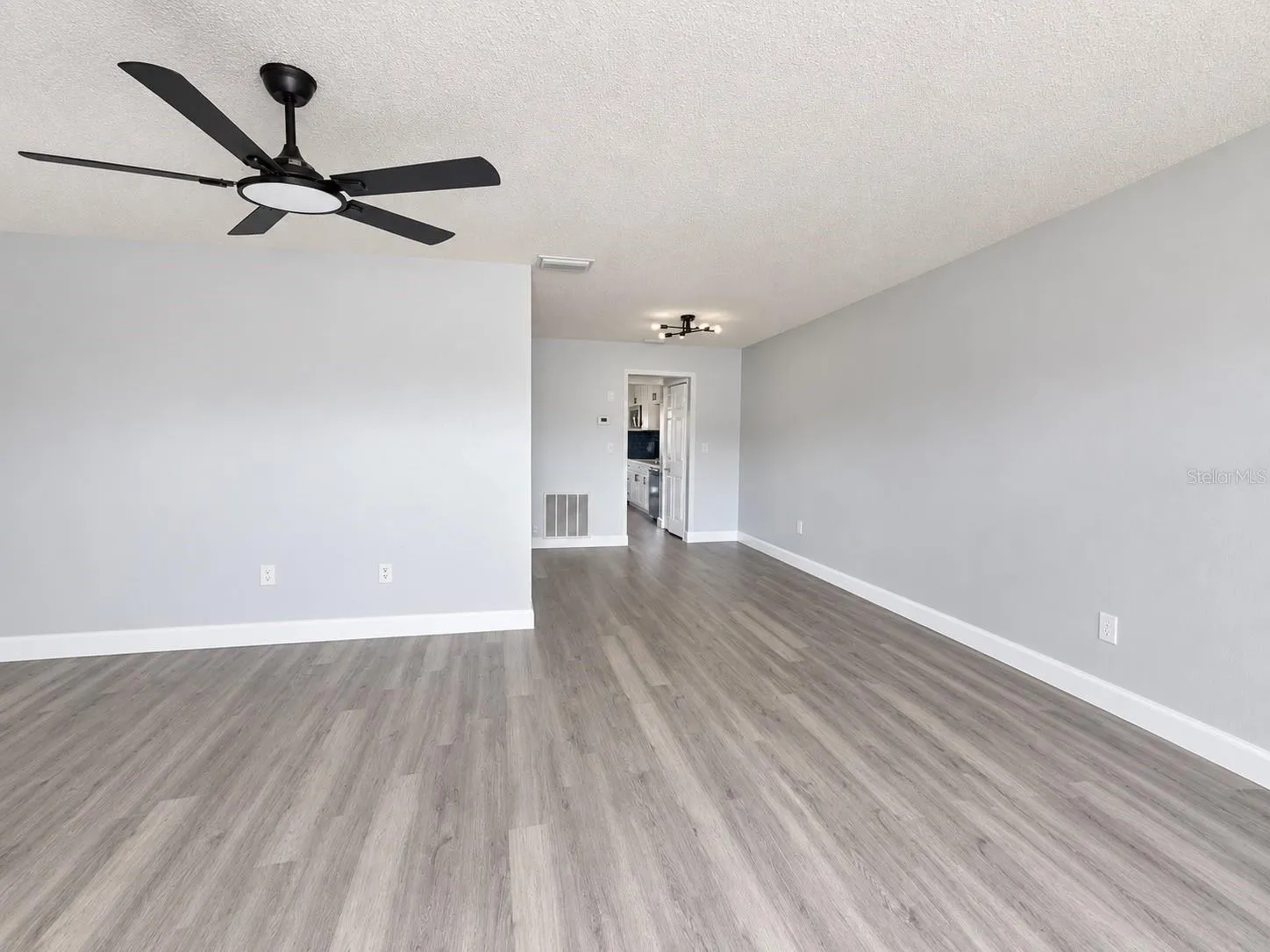 5925 TERRACE PARK DR N #209 #209