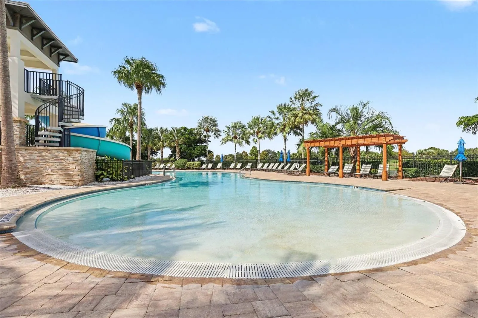 7612 PARADISO DR