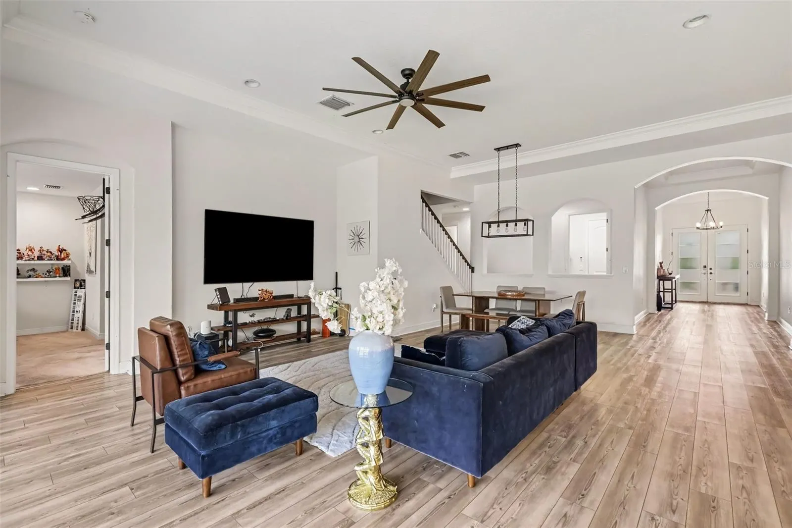 7612 PARADISO DR