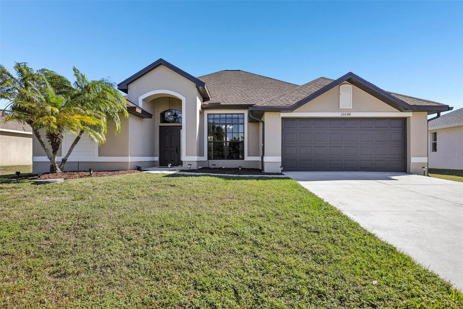 10048 LEBANON DR