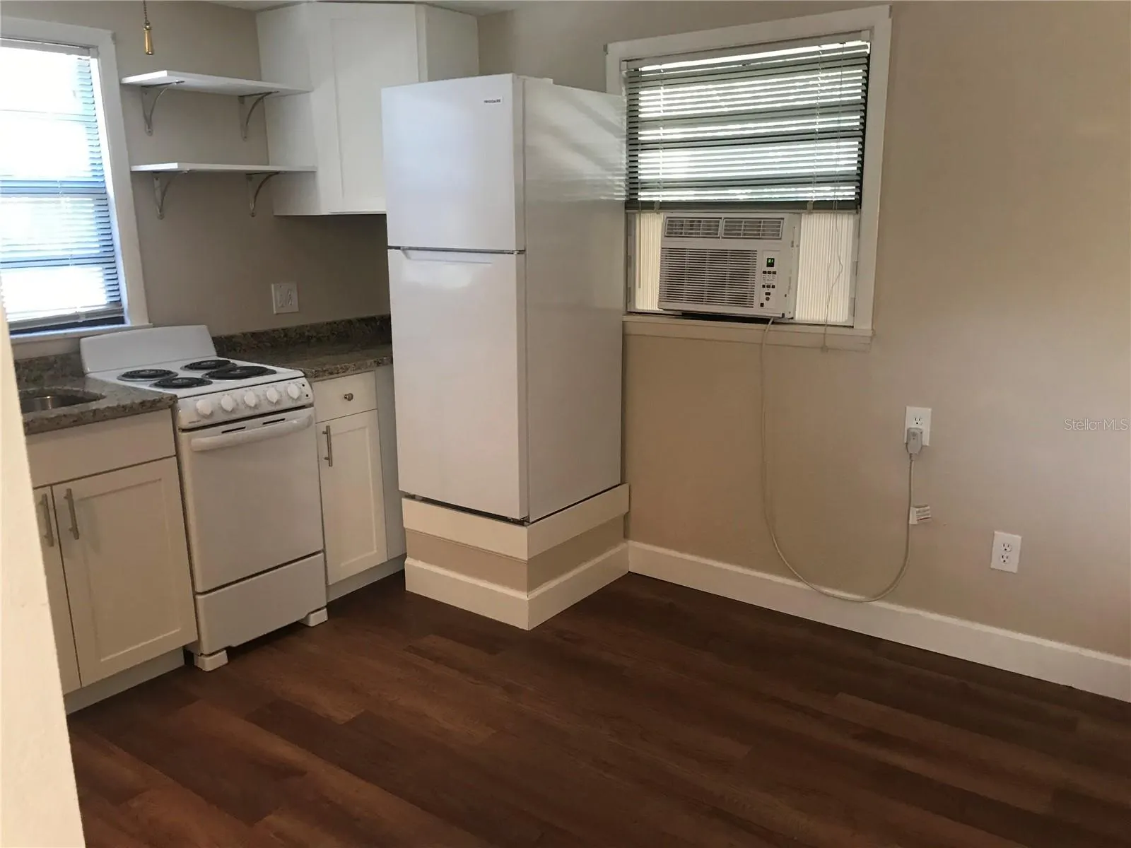 4107 ALAFIA BLVD