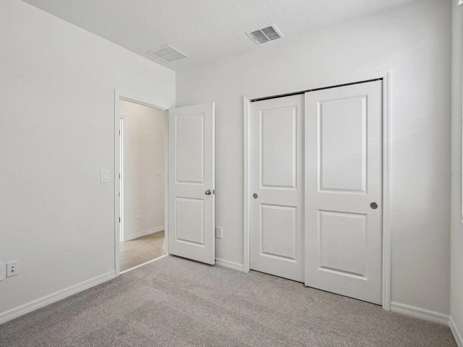 356 LAZY SHORE DR
