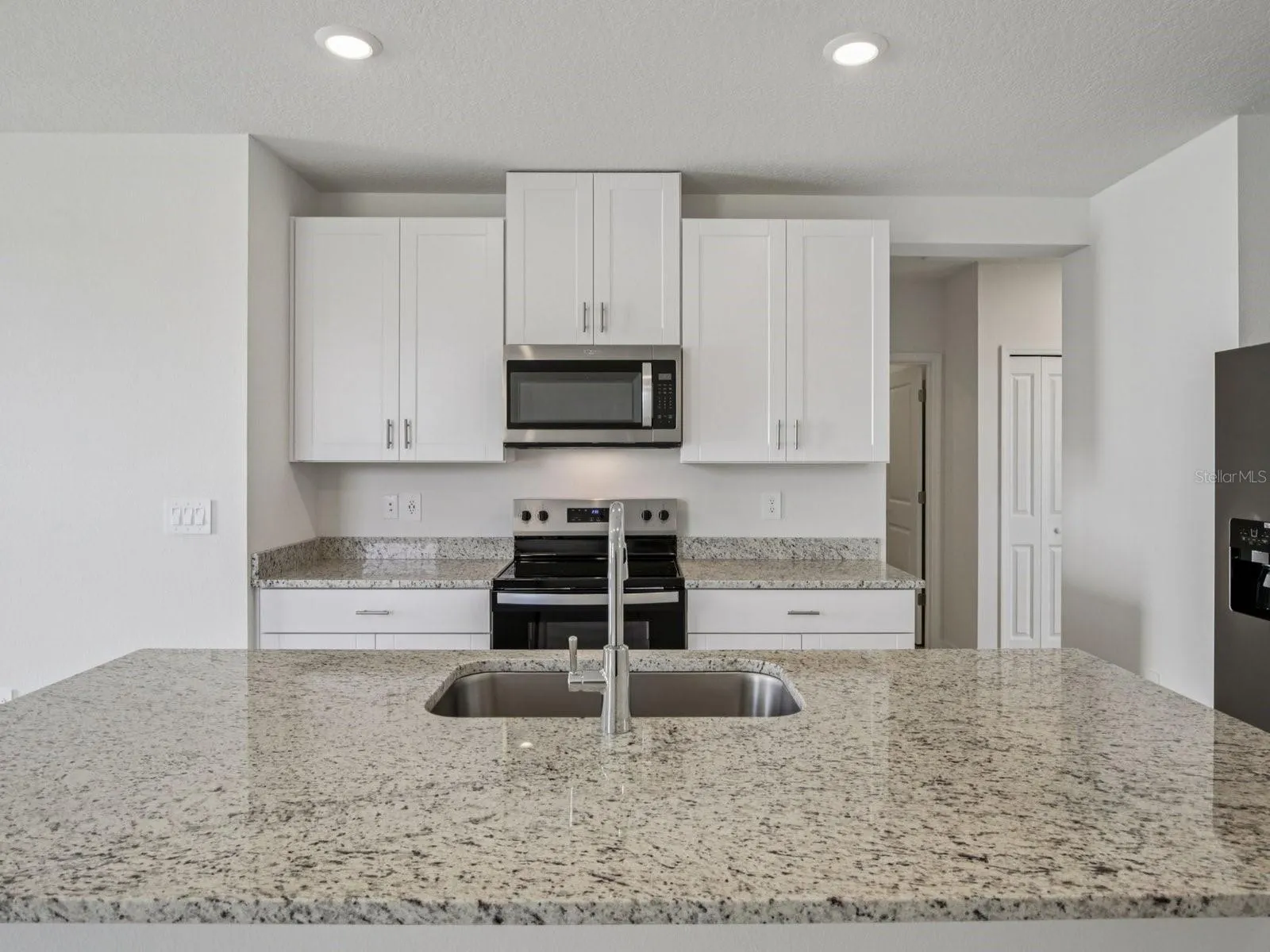 356 LAZY SHORE DR