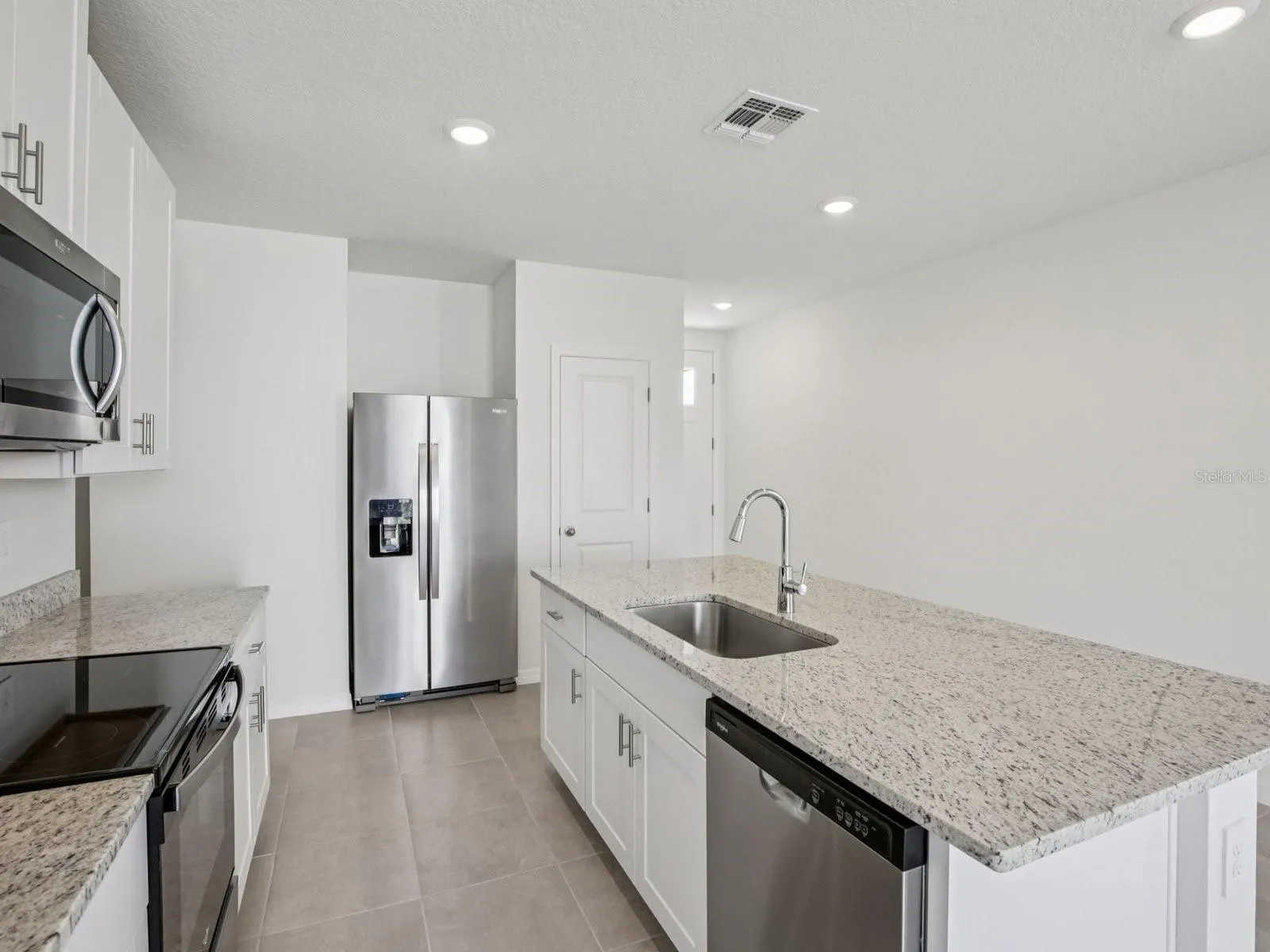 356 LAZY SHORE DR