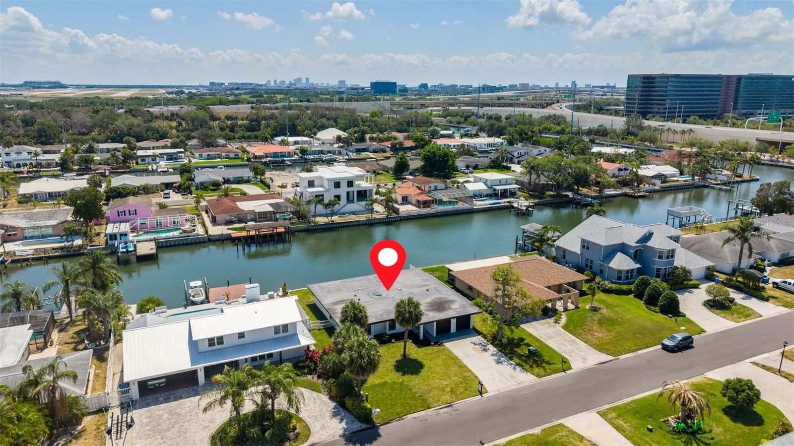 3917 E EDEN ROC CIR