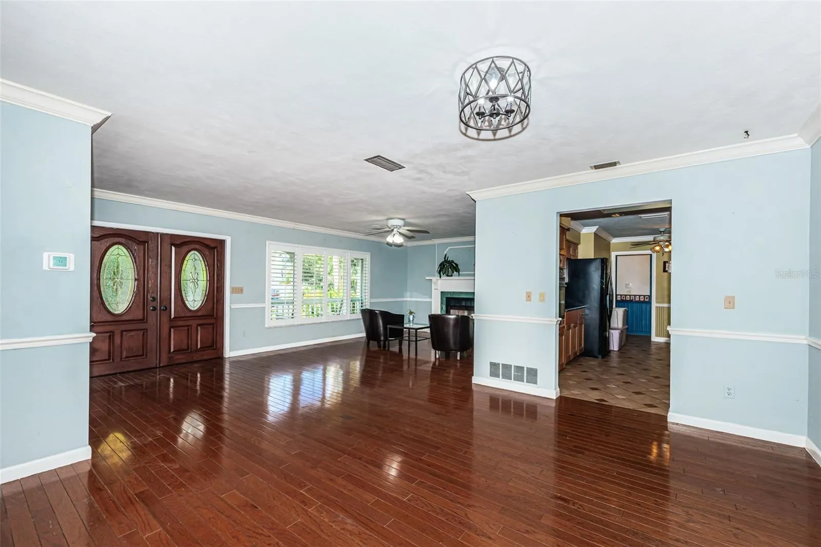499 JEWEL CT