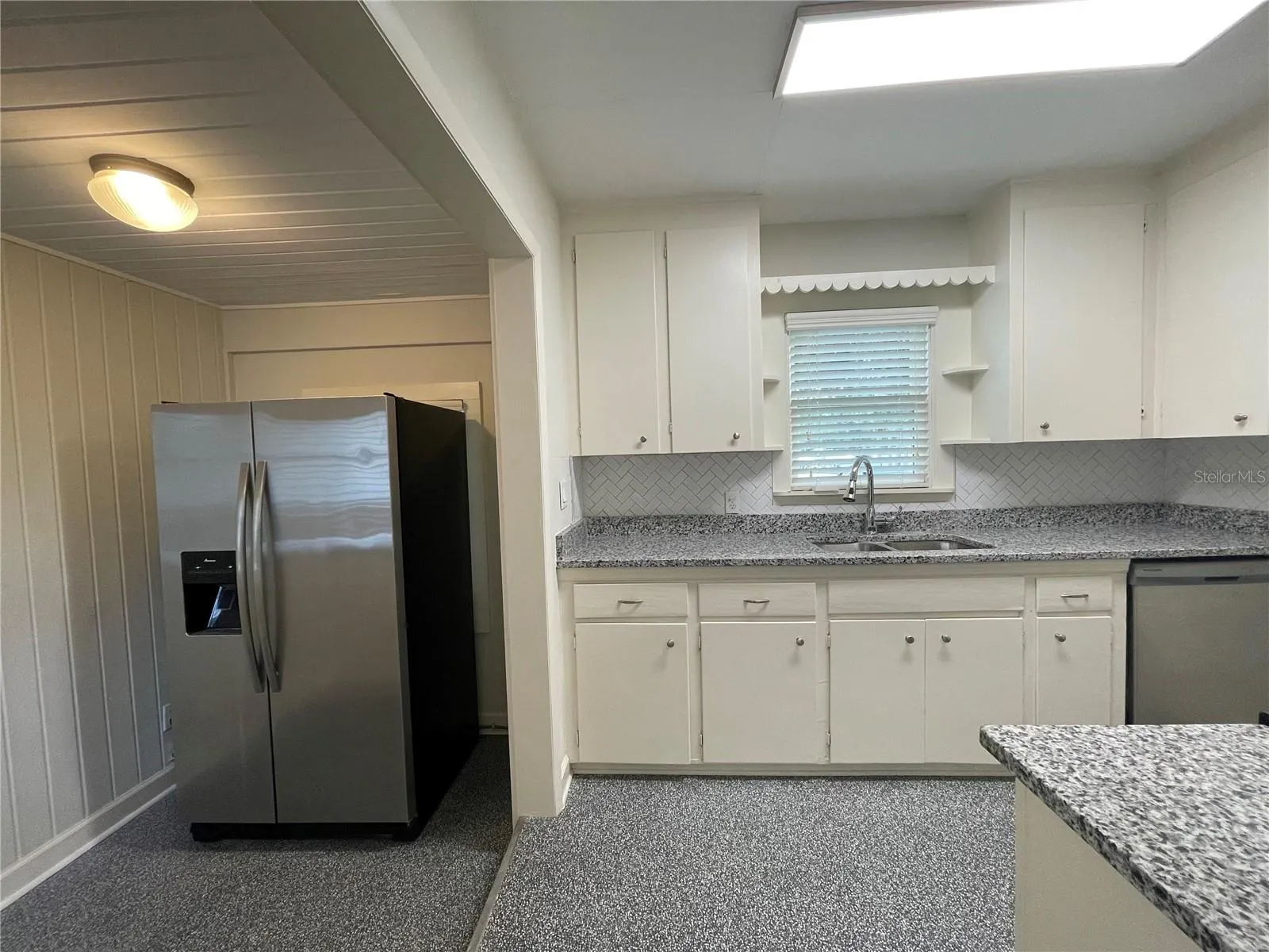 303 S AUDUBON AVE