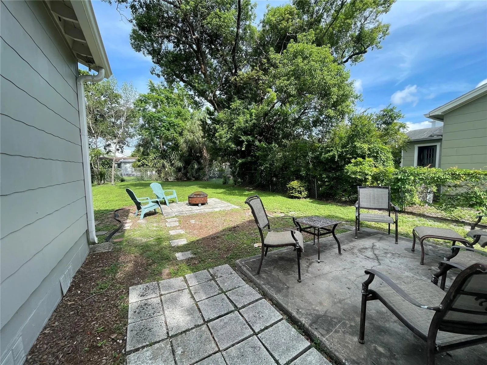 303 S AUDUBON AVE