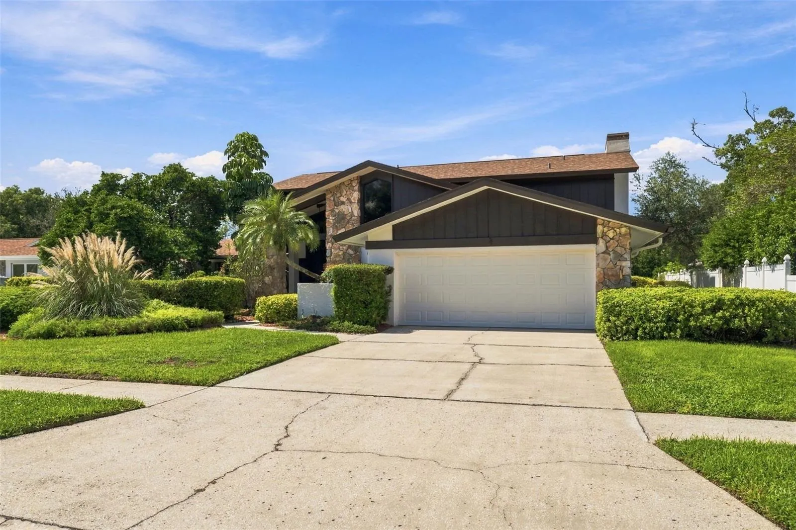 2924 TORREY PINES CT
