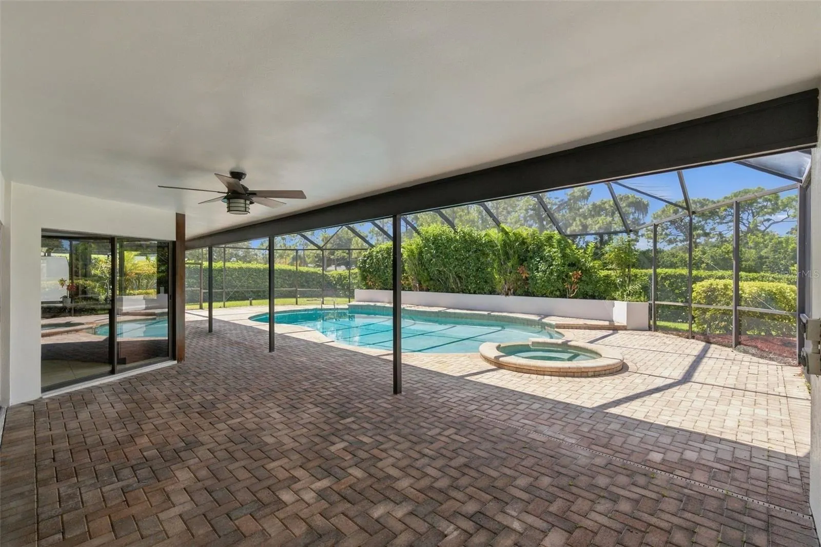 2924 TORREY PINES CT