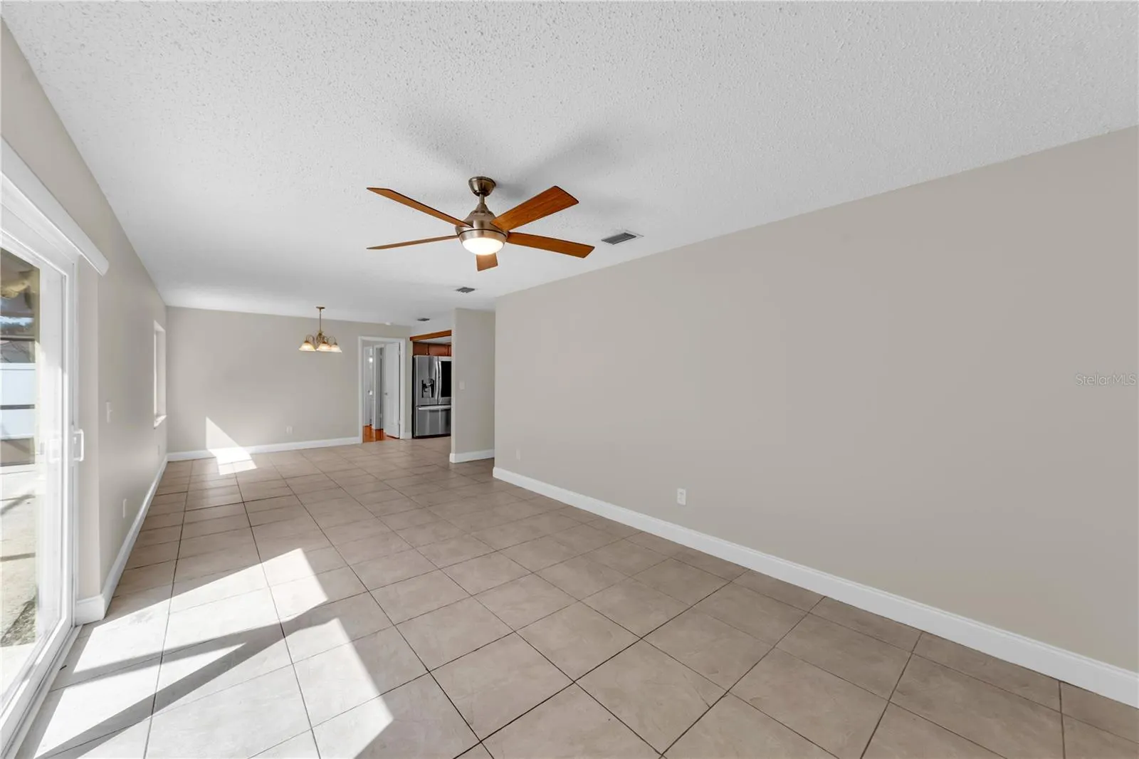 9602 HIDDEN OAKS CIR