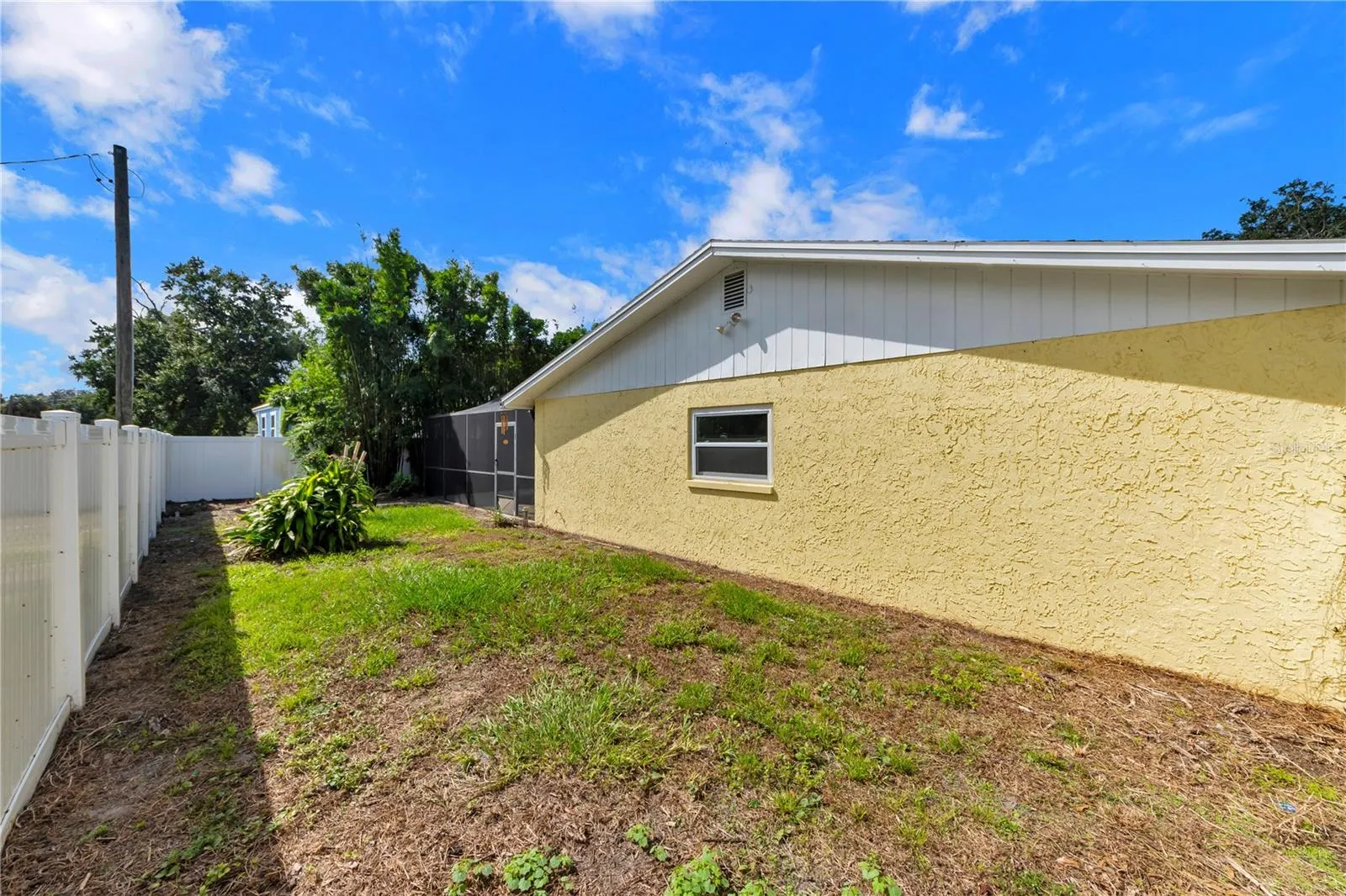 9602 HIDDEN OAKS CIR