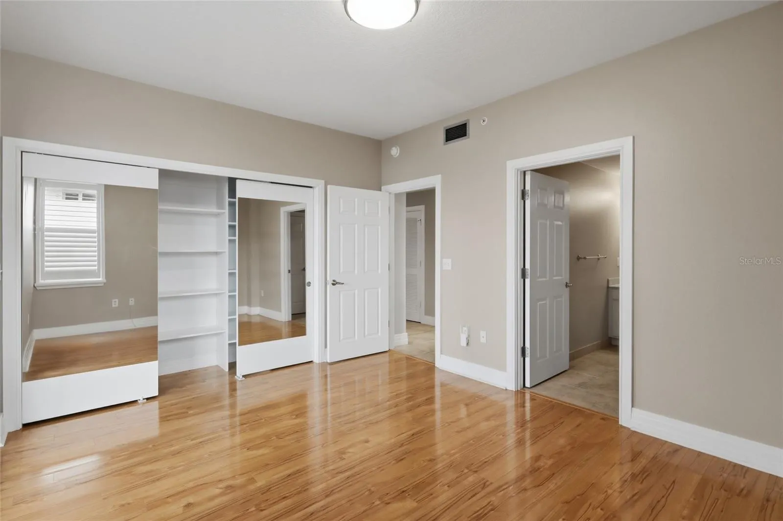1108 N FRANKLIN ST #405 #405