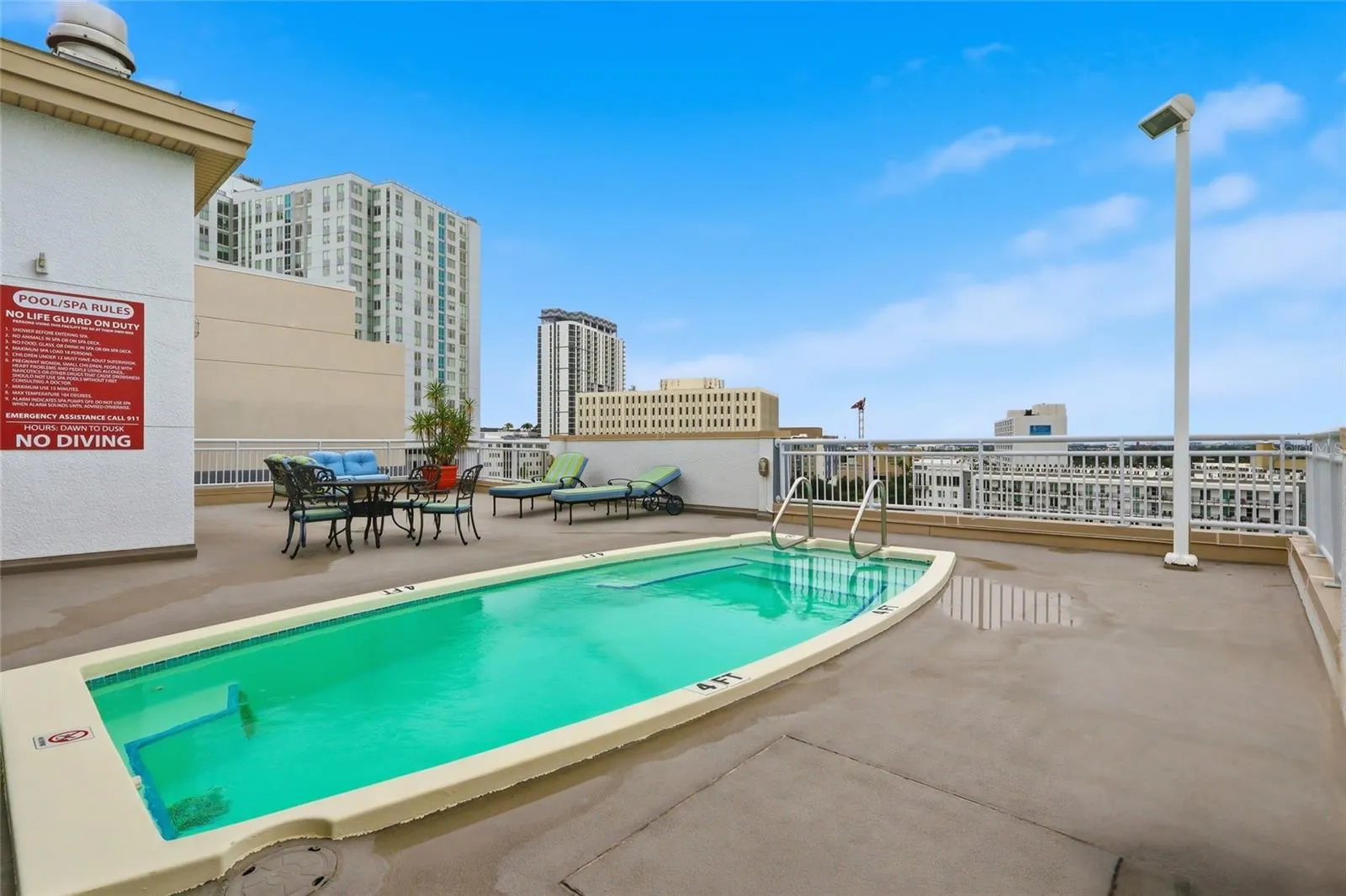 1108 N FRANKLIN ST #405 #405