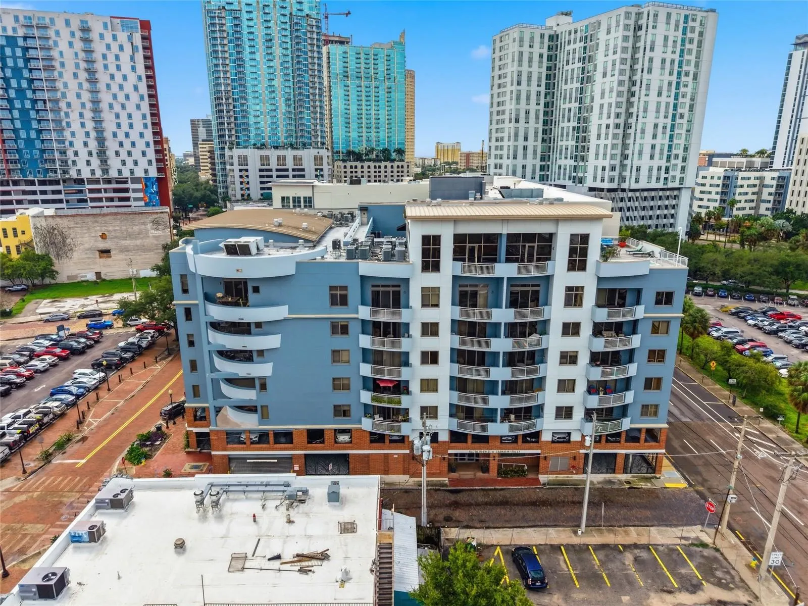 1108 N FRANKLIN ST #405 #405
