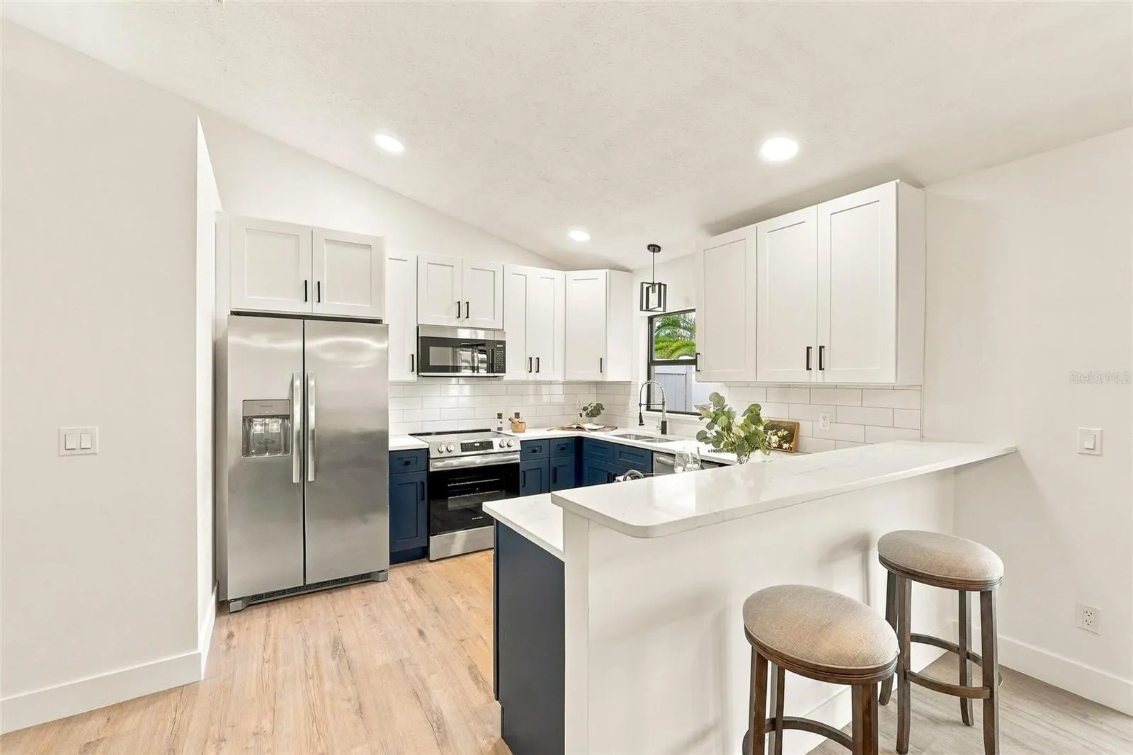 11233 ELMFIELD DR