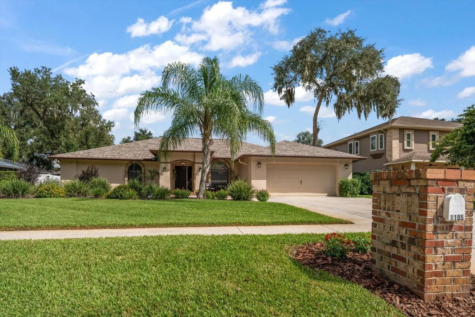 1105 DEER RUN PL