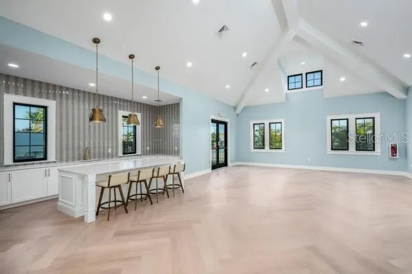 6911 SAIL VIEW LN