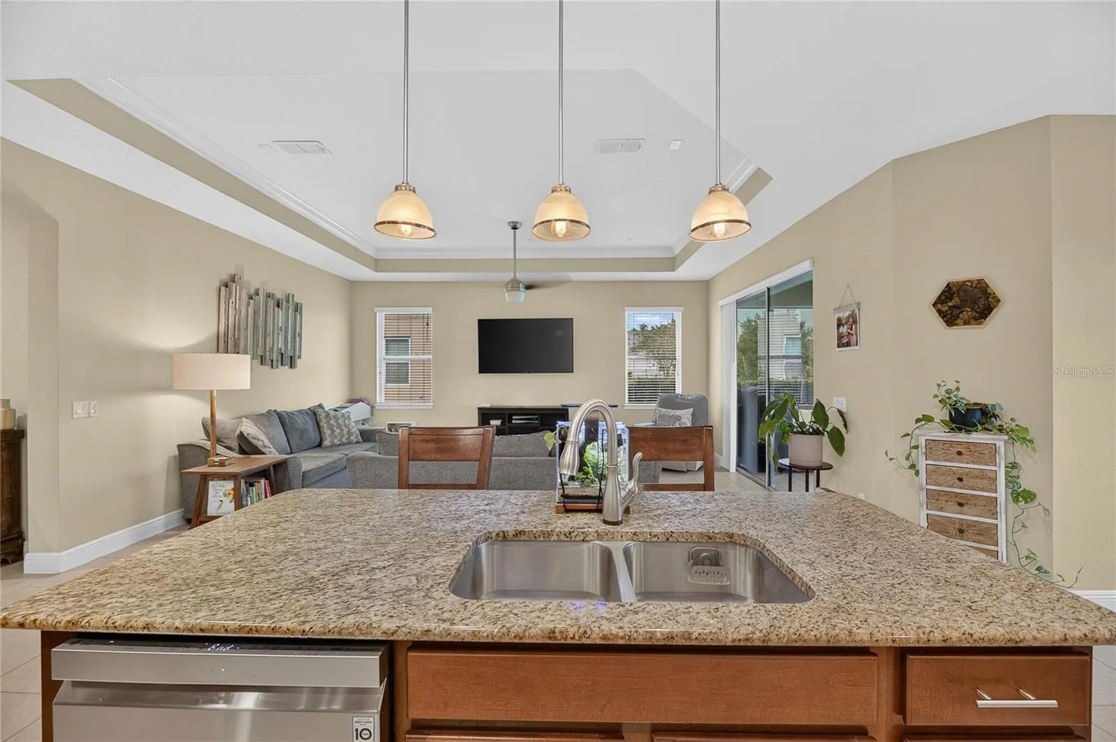 6911 SAIL VIEW LN