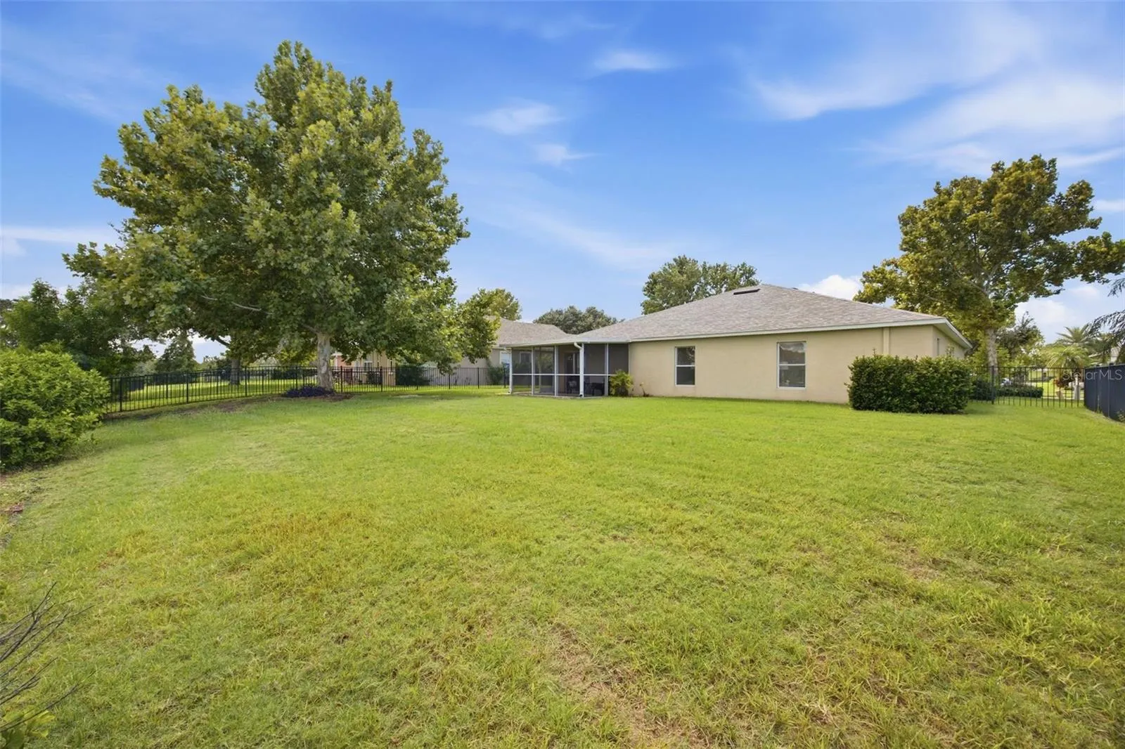 5249 MOON SHELL DR