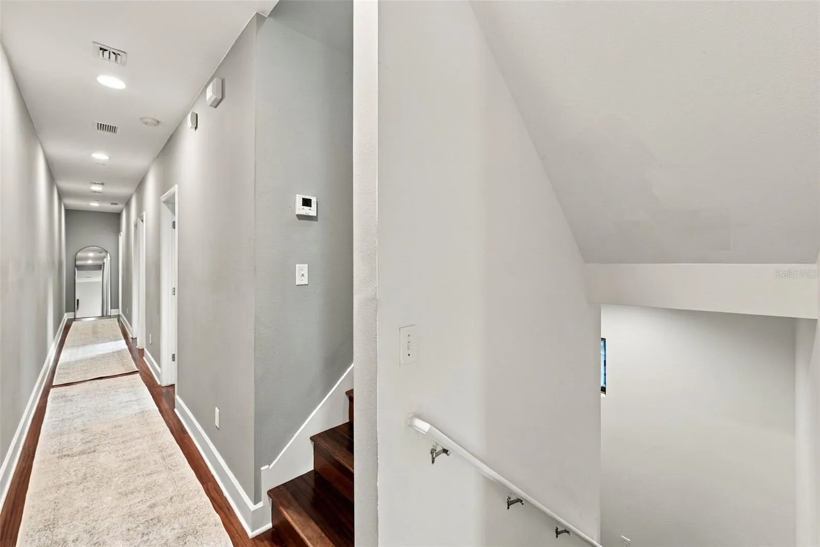 213 S MOODY AVE #1 #1