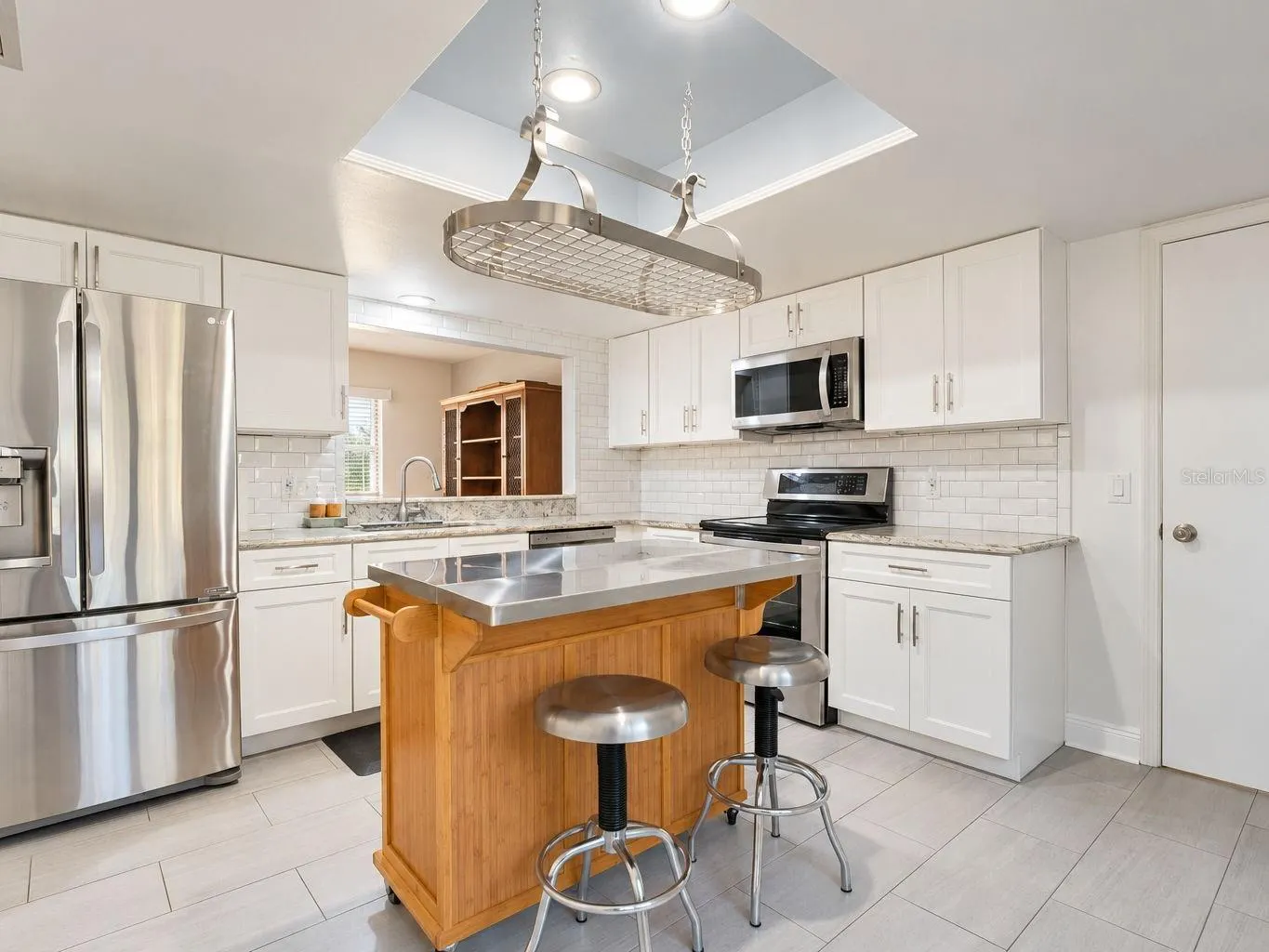 119 PARKSIDE COLONY DR