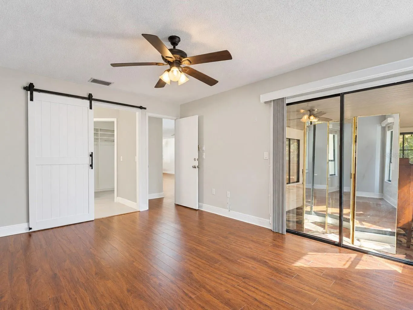 119 PARKSIDE COLONY DR