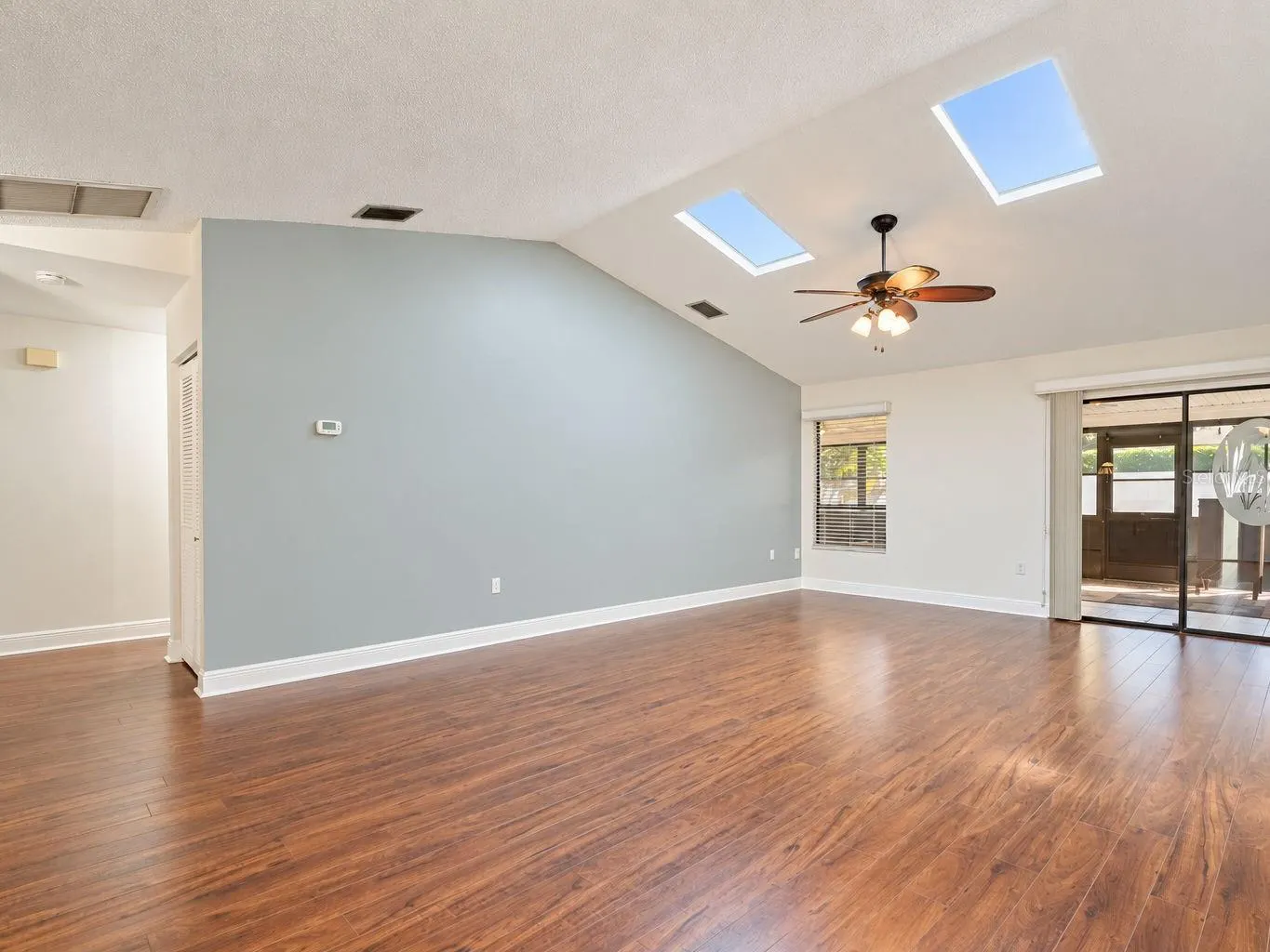 119 PARKSIDE COLONY DR