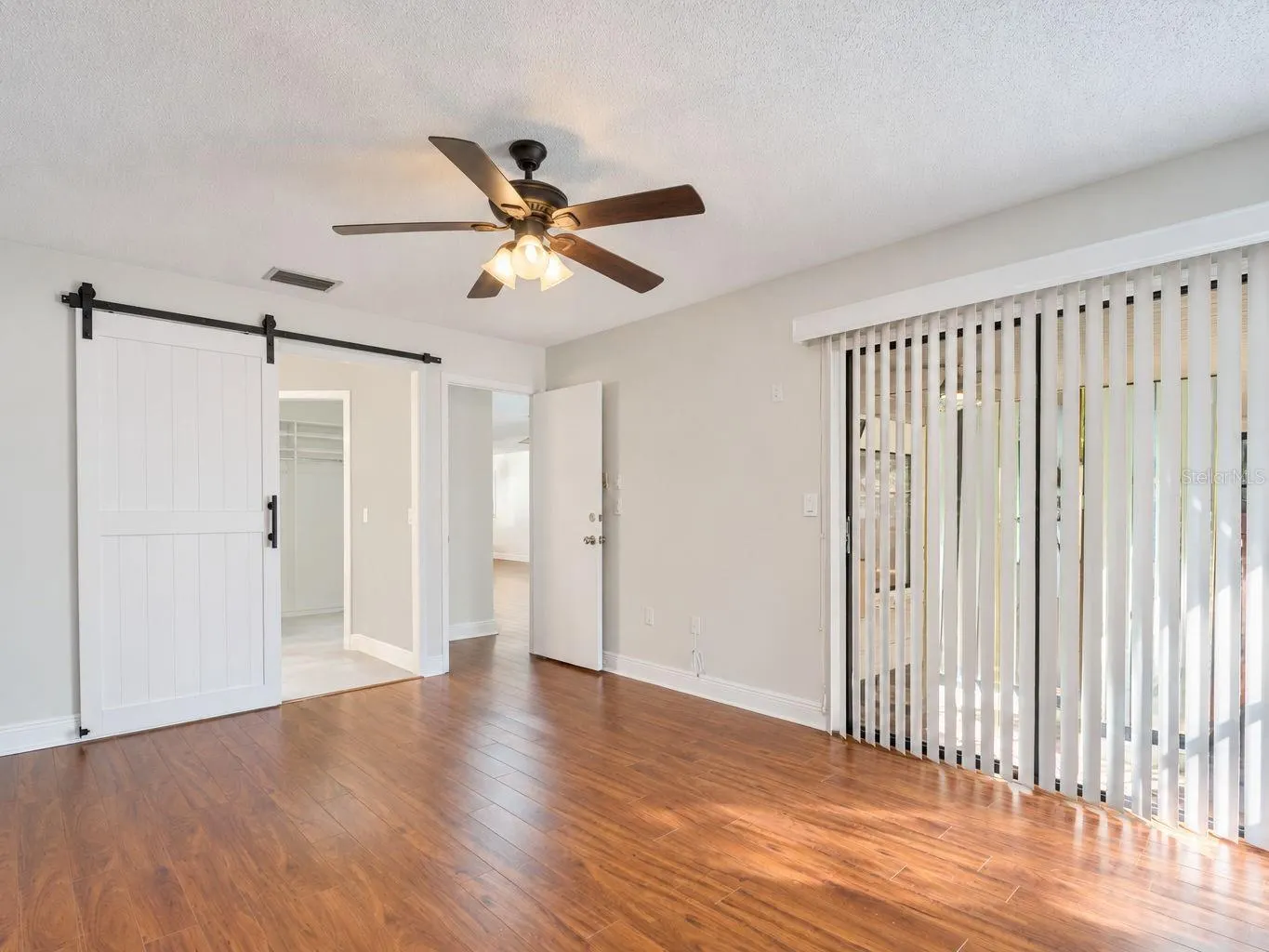 119 PARKSIDE COLONY DR