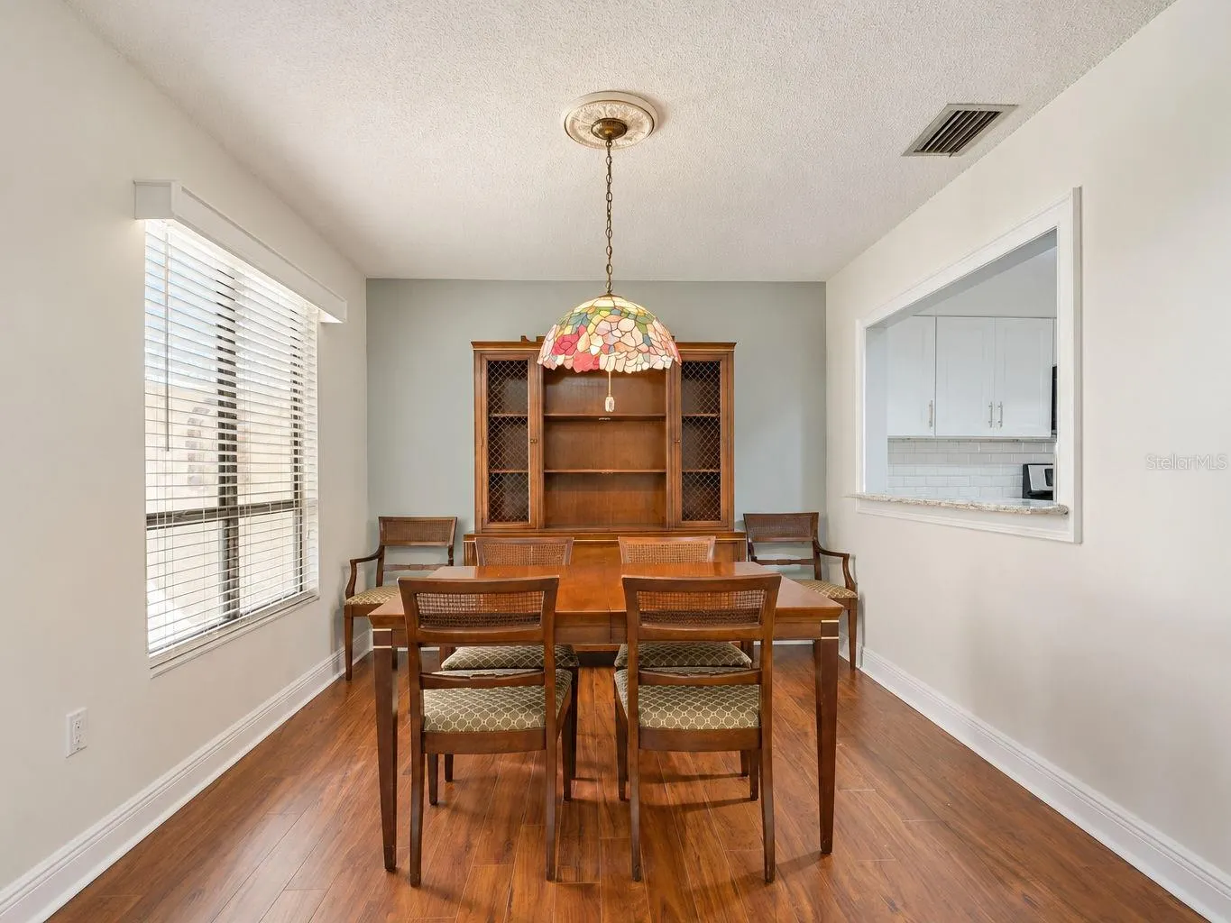 119 PARKSIDE COLONY DR