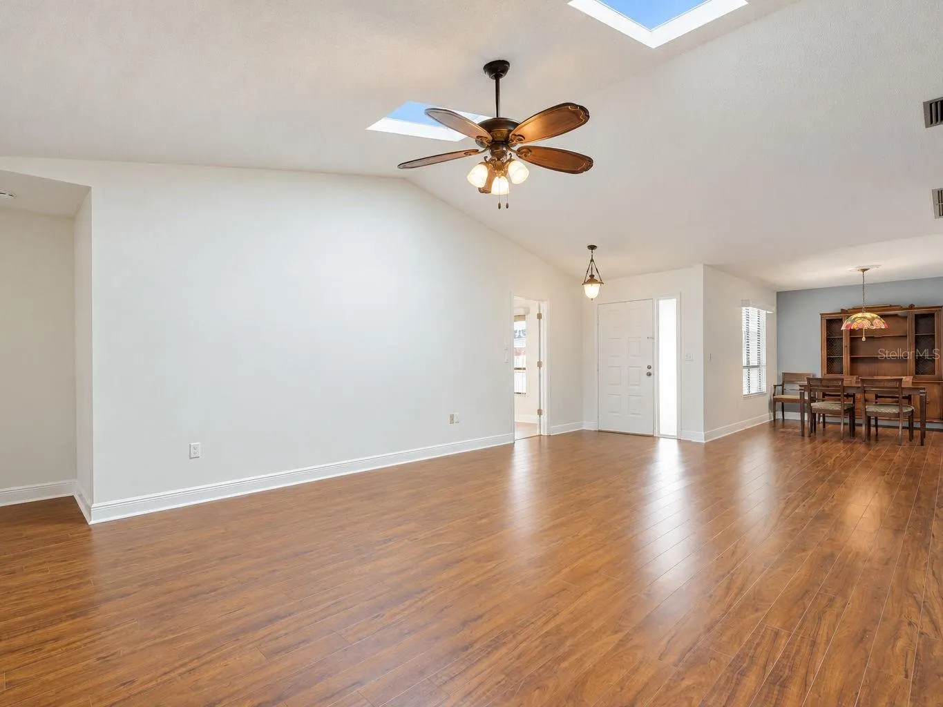 119 PARKSIDE COLONY DR