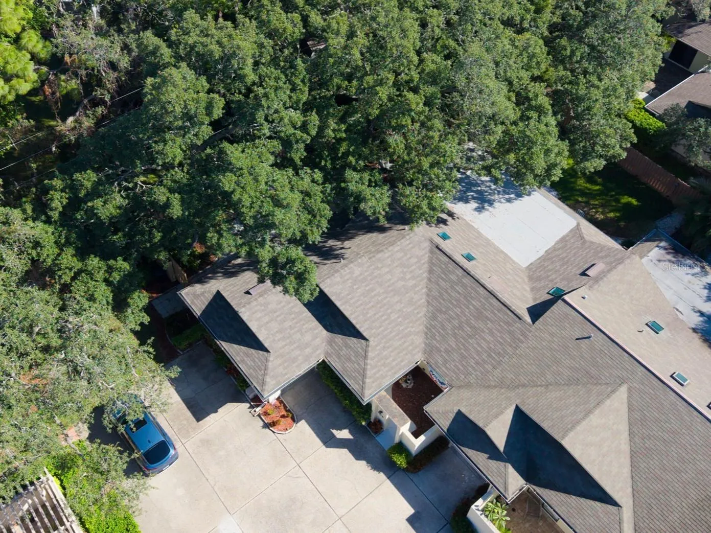 119 PARKSIDE COLONY DR