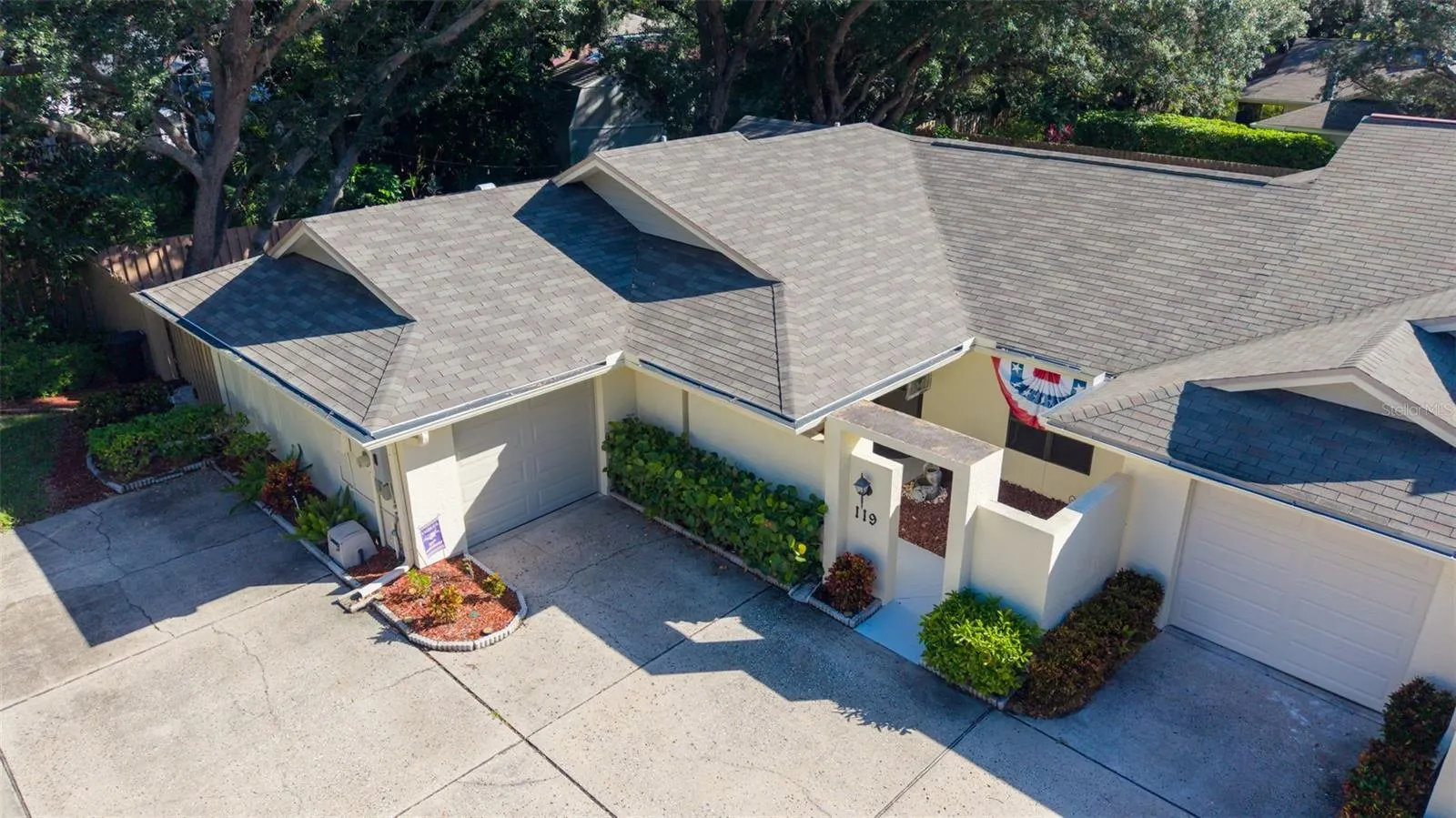 119 PARKSIDE COLONY DR